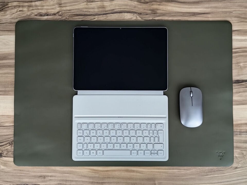 DERİ EL YAPIMI MASA MATI