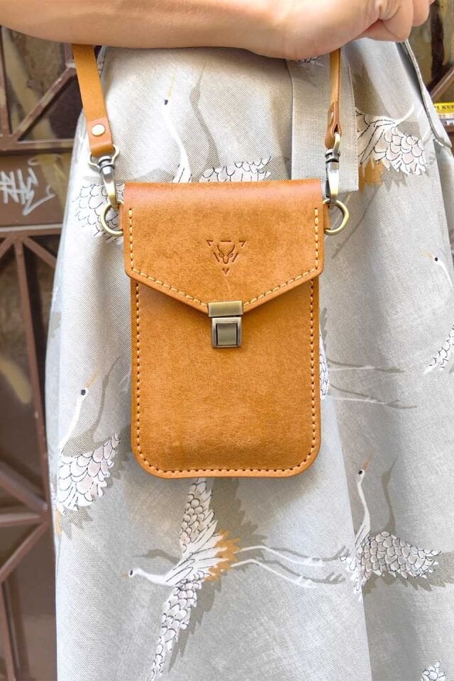 Deri Telefon Çantası Naturel