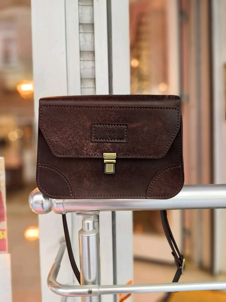 Deri Retro Omuz Çantası Kahverengi