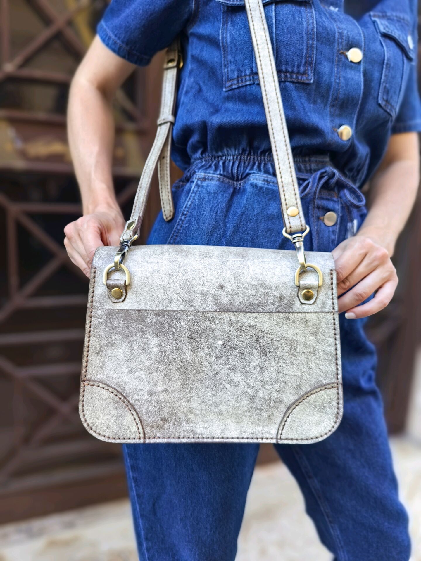 Deri Retro Omuz Çantası Ghost Taba